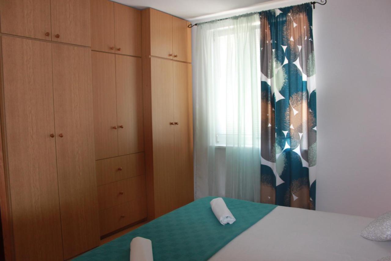 Apartmani Dienes Novi Vinodolski Zewnętrze zdjęcie