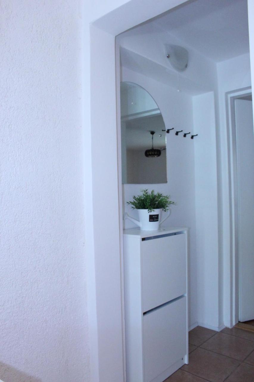 Apartmani Dienes Novi Vinodolski Zewnętrze zdjęcie